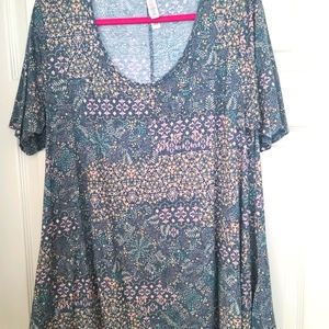 Lularoe perfect T